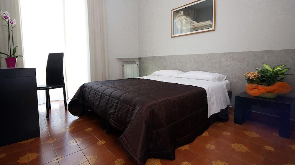 Hotell Roma Room Hotel Rom