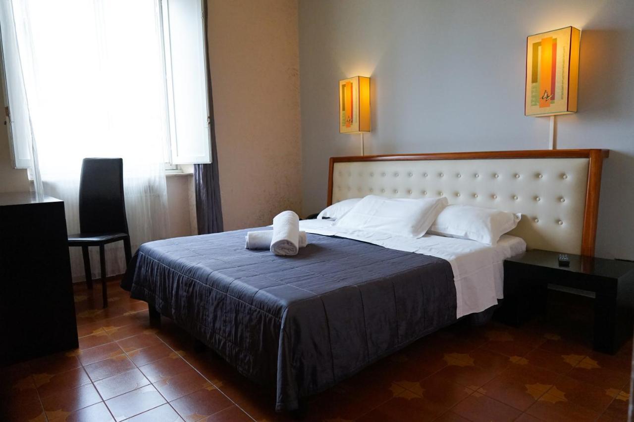 Roma Room Hotel Hotell 3*