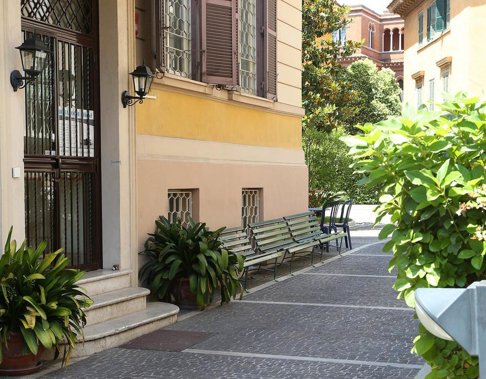 Roma Room Hotel Hotell 3*